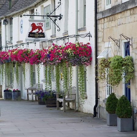 The Red Lion Hotel Криклейд Екстериор снимка